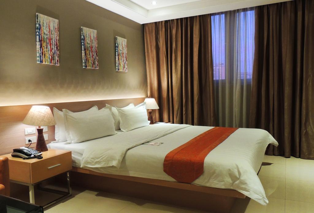 מנילה Dela Chambre Hotel מראה חיצוני תמונה