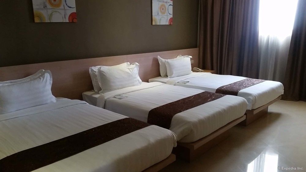 מנילה Dela Chambre Hotel מראה חיצוני תמונה